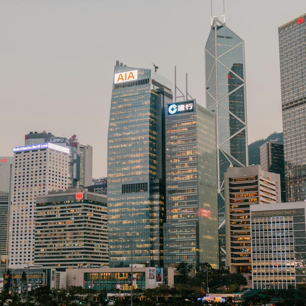 skyscrapers in hong kong