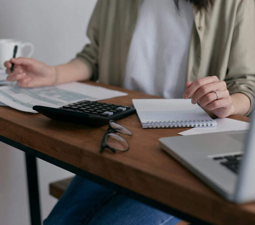 couple people woman desk
