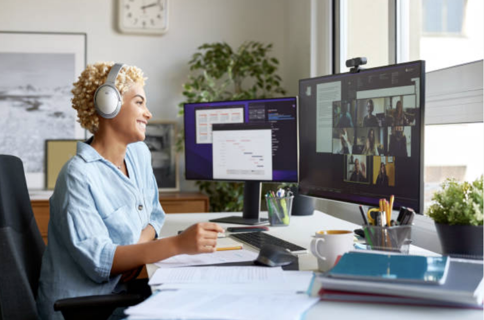 7 high-paying remote jobs in 2025 – flexible and rewarding careers for young professionals.